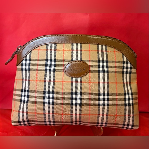 Vintage BURBERRY’S Nova Check Tan Black & red Plaid Pouch. No callouts! Unisex